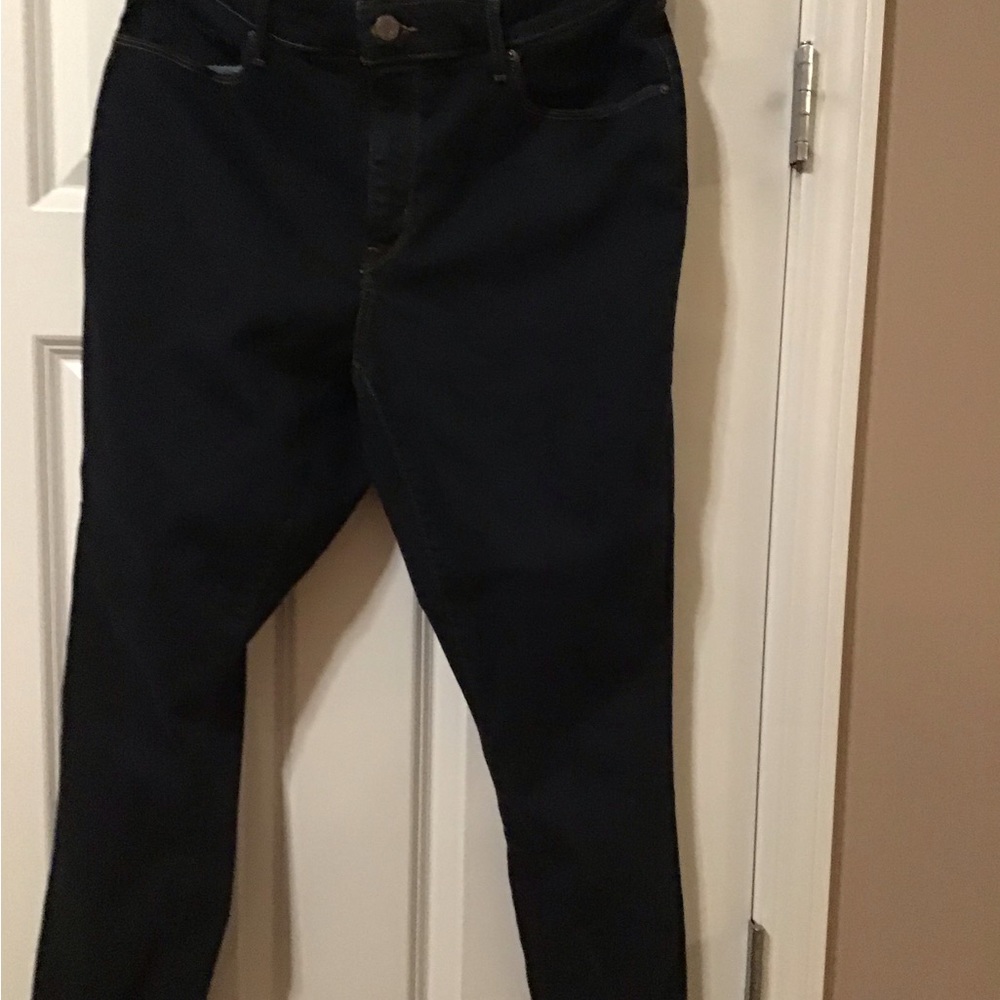 Levi’s Classic Mid Rise Skinny jeans